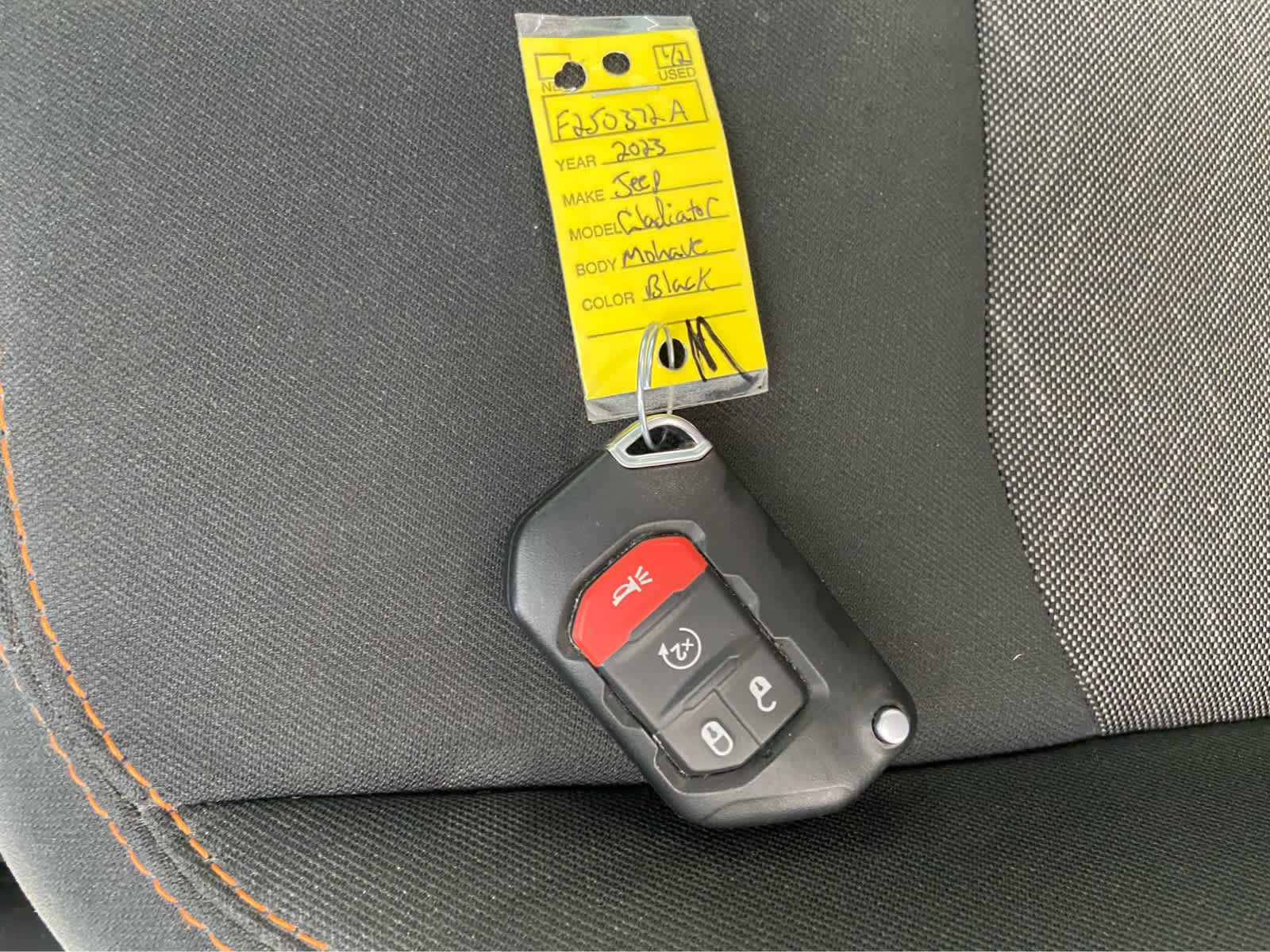 Used 2023 Jeep Gladiator Mojave w/ Cold Weather Group image 44