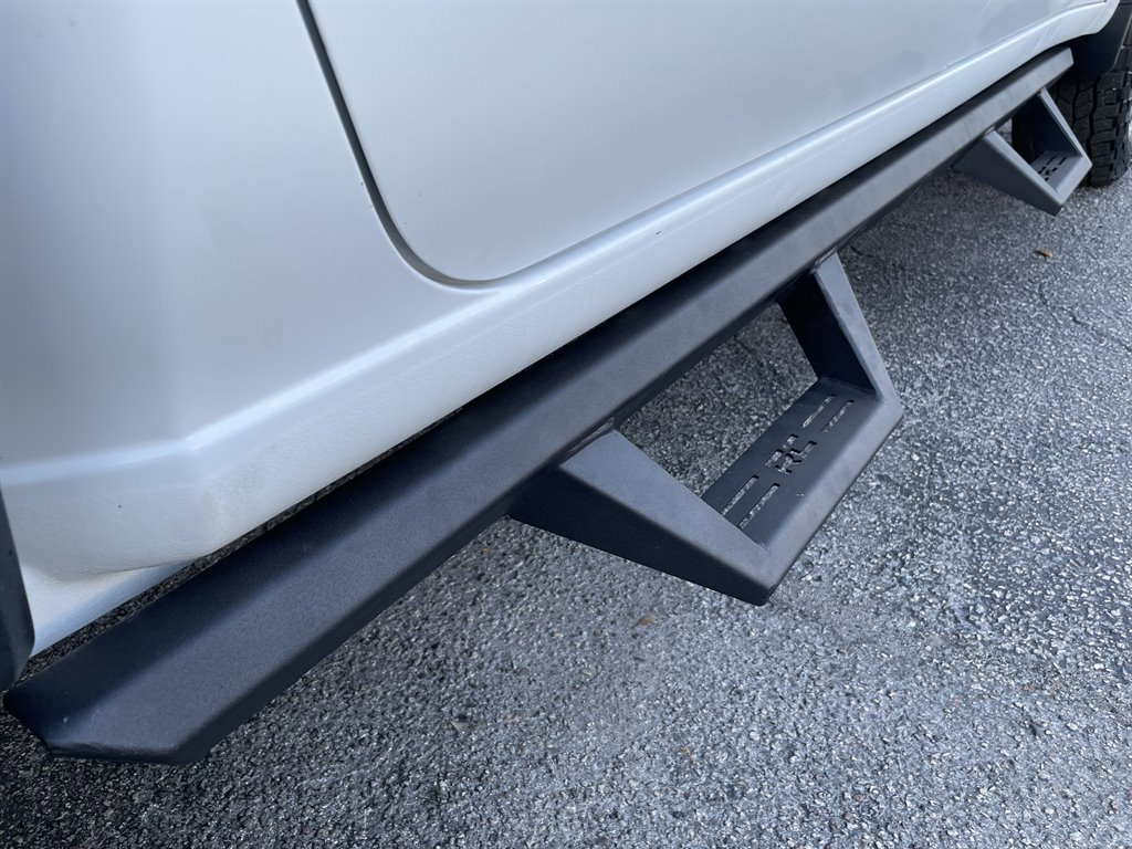 Used 2022 GMC Sierra 2500 AT4 image 35