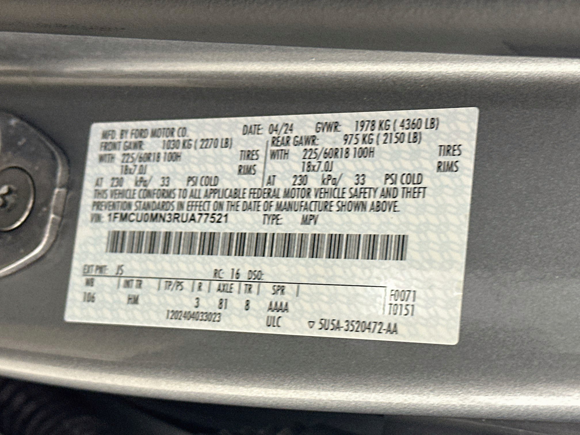 Used 2024 Ford Escape ST-Line FWD image 12