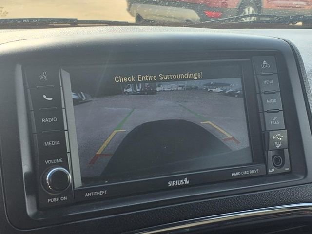 Used 2019 Dodge Grand Caravan SE image 7