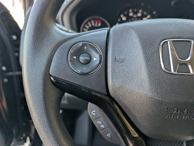 Used 2022 Honda HR-V LX image 13