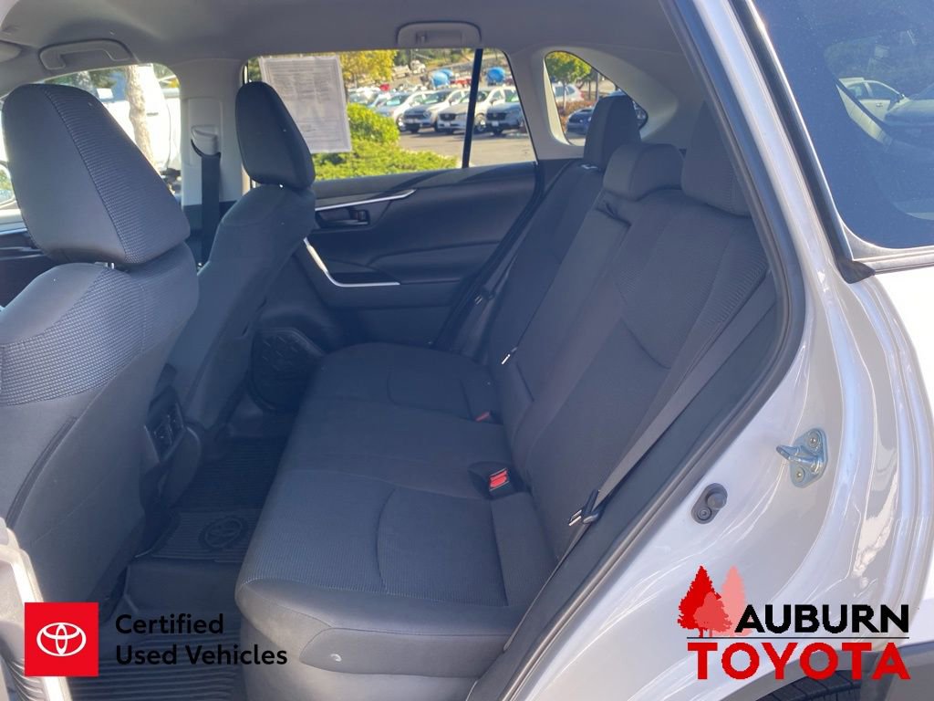 Certified 2024 Toyota RAV4 LE AWD/4WD image 23