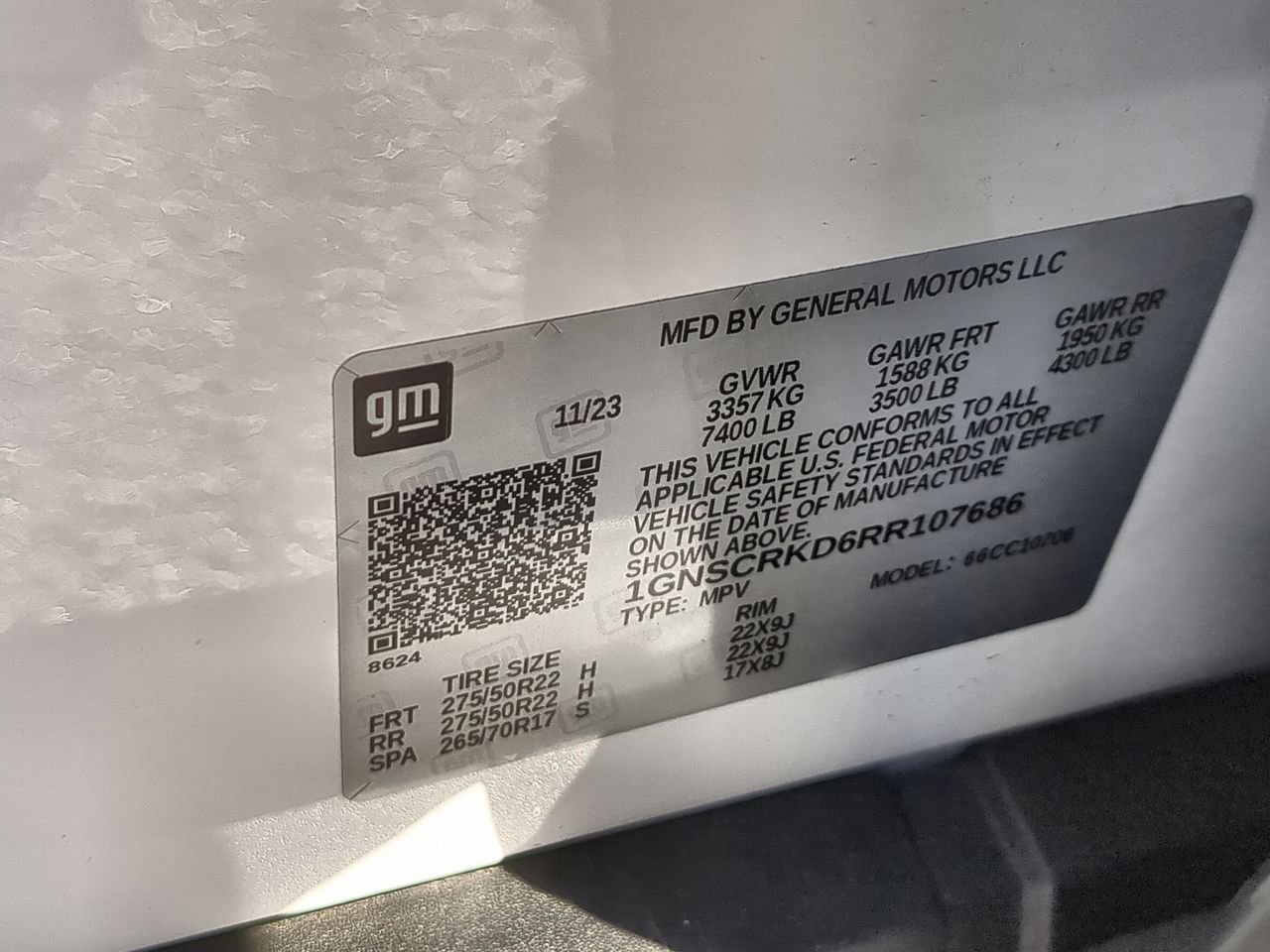 Used 2024 Chevrolet Tahoe RST w/ Luxury Package RWD image 35