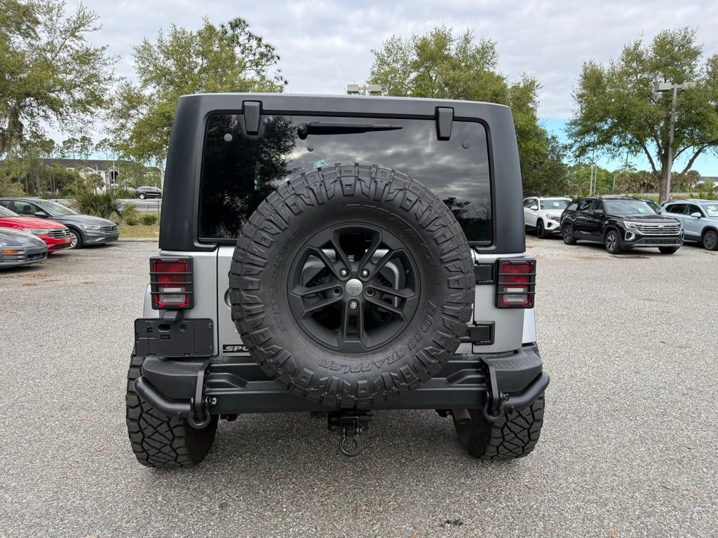 Used 2017 Jeep Wrangler Sahara image 13
