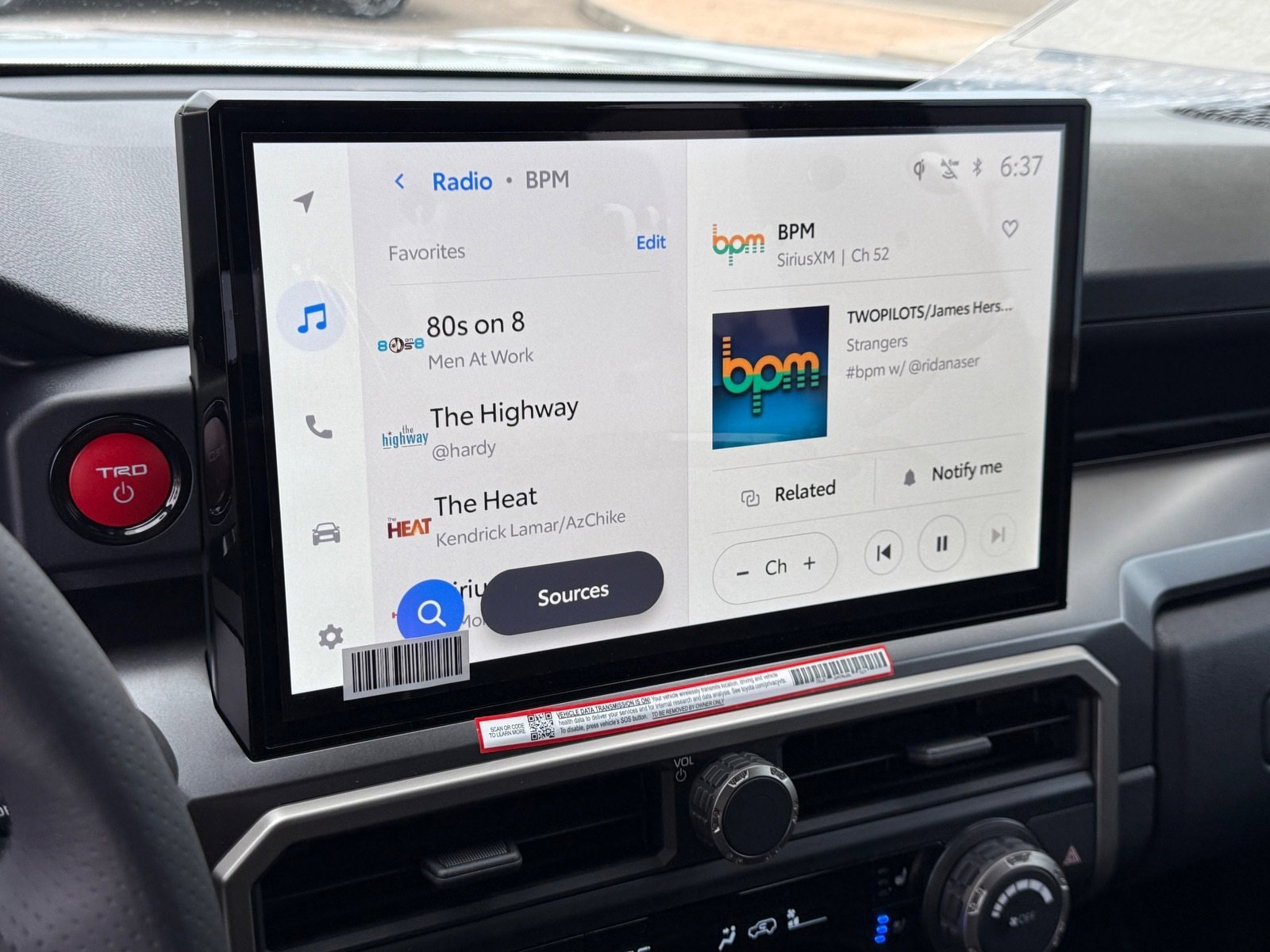 New 2025 Toyota 4Runner TRD Off-Road Premium image 17