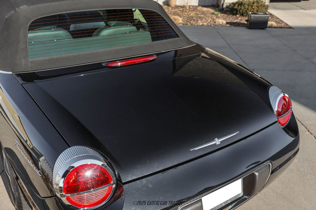 Used 2002 Ford Thunderbird Deluxe image 89