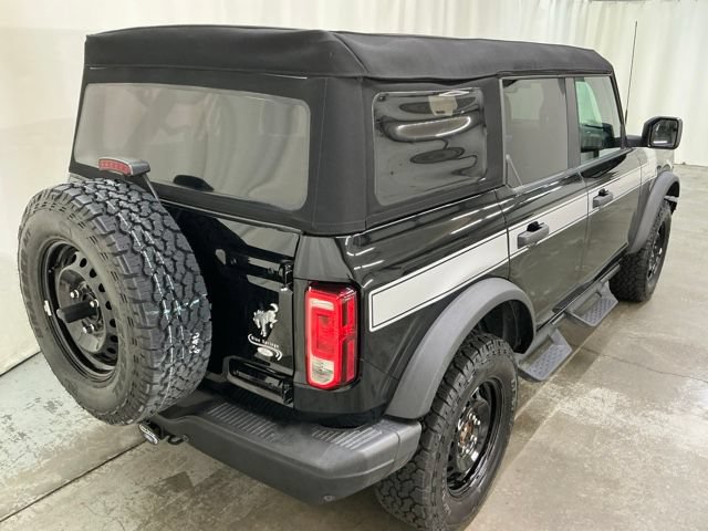 Used 2023 Ford Bronco Black Diamond AWD/4WD image 4
