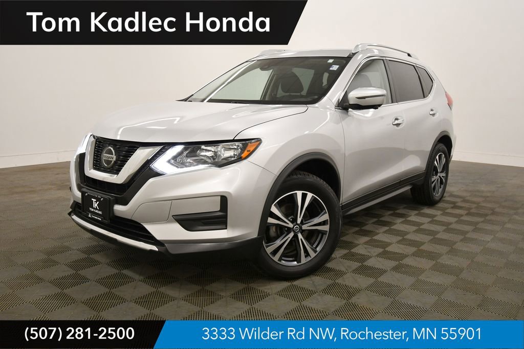Used 2019 Nissan Rogue SV w/ Premium Package image 1