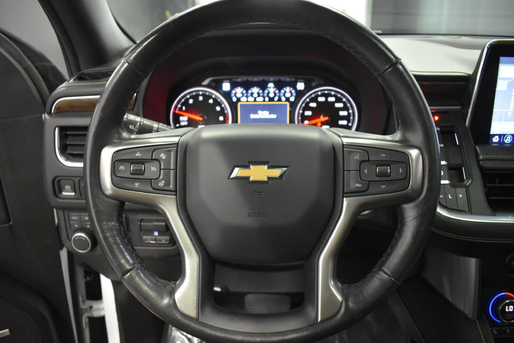 Used 2021 Chevrolet Tahoe Premier w/ Premium Package AWD/4WD image 32