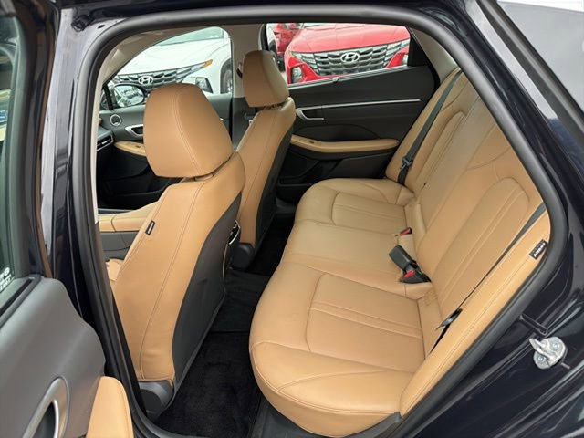 Certified 2025 Hyundai Sonata Limited FWD image 15