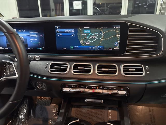 Used 2025 Mercedes-Benz GLS 450 4MATIC image 19