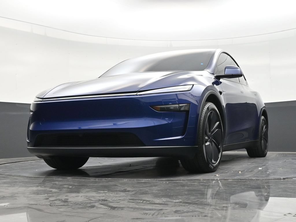 Used 2026 Tesla Model Y AWD image 27