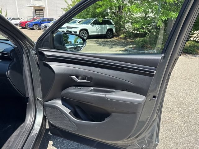 Used 2022 Hyundai Tucson SEL w/ Cargo Package AWD/4WD image 29