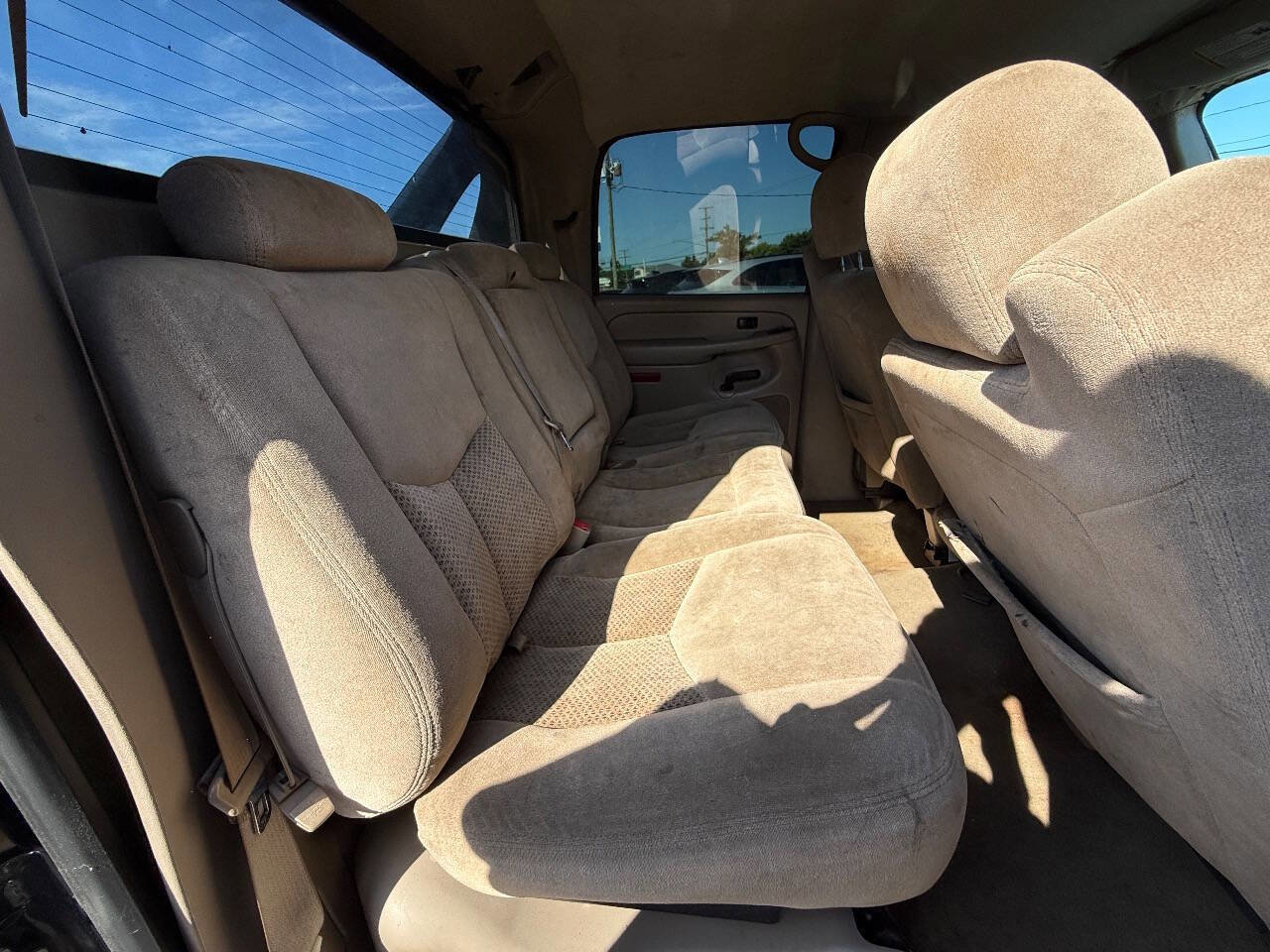 Used 2005 Chevrolet Avalanche LS w/ Chrome Exterior Package image 20