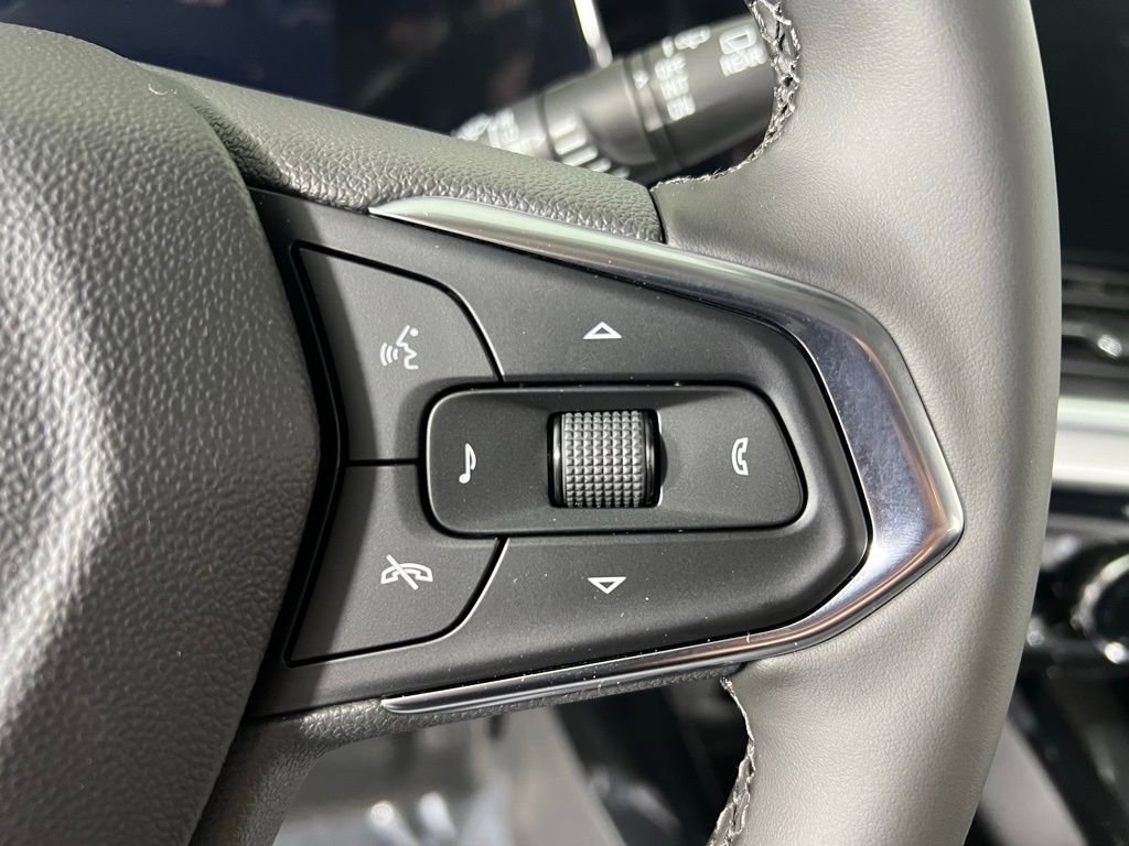 New 2026 Chevrolet Trax LT w/ LT Convenience Package FWD image 21