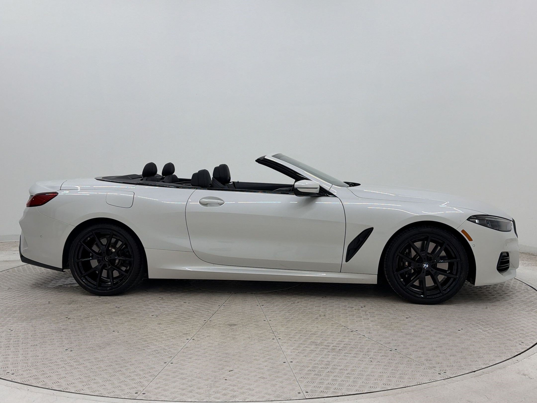 Certified 2023 BMW 840i Convertible RWD image 8