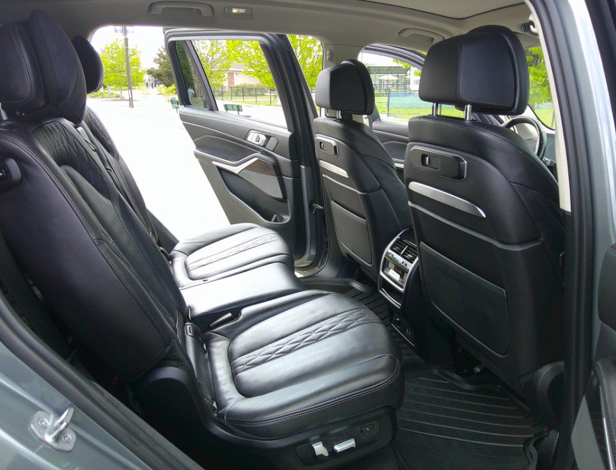 Used 2023 BMW X7 xDrive40i AWD/4WD image 77