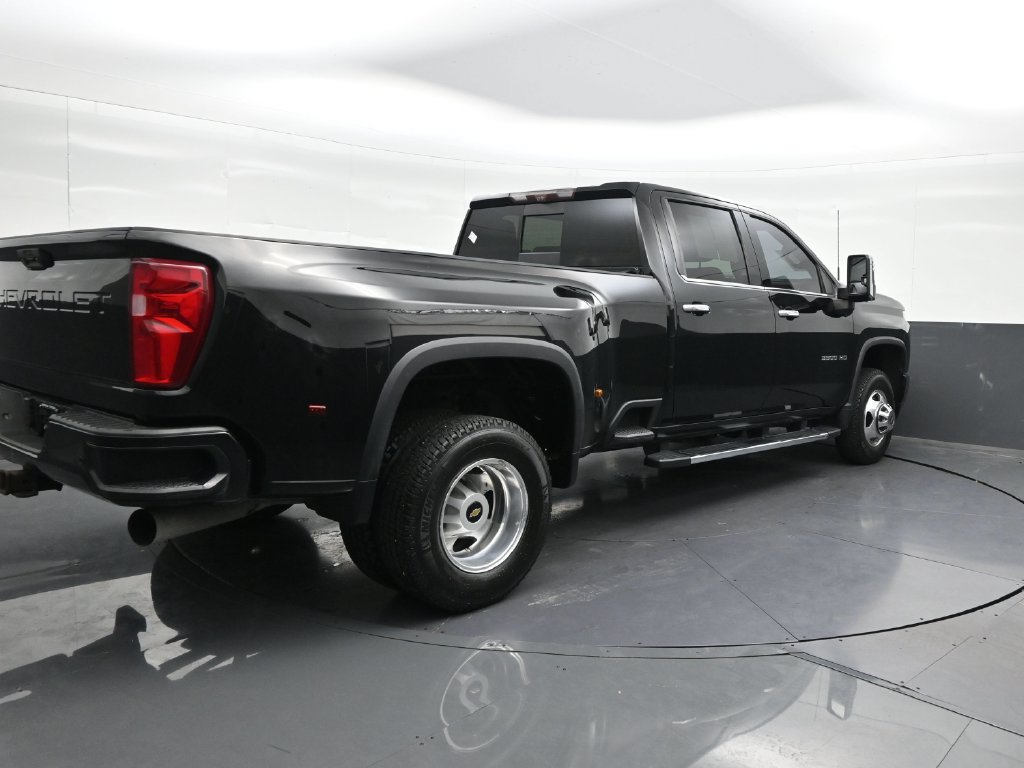 Used 2020 Chevrolet Silverado 3500 High Country AWD/4WD image 5