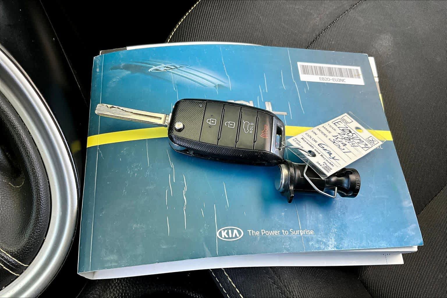 Used 2014 Kia Soul + FWD image 14