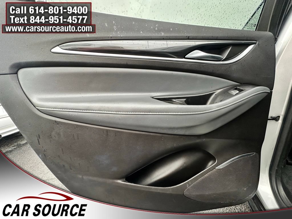 Used 2019 Buick Enclave Essence AWD/4WD image 22