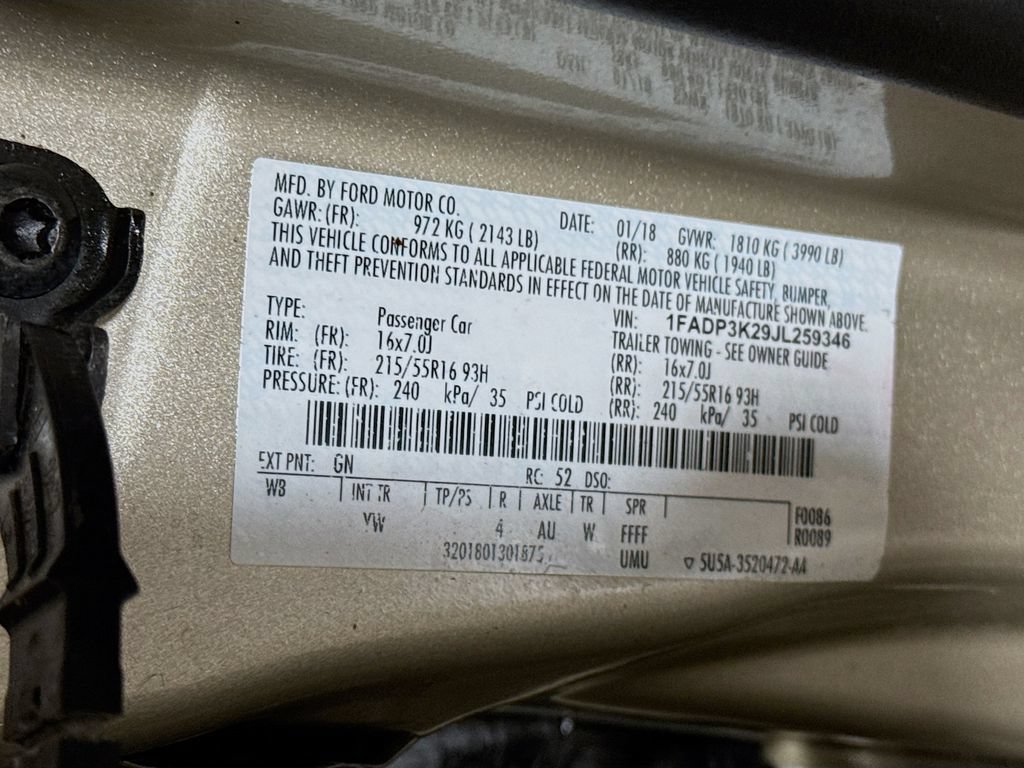 Used 2018 Ford Focus SE FWD image 27