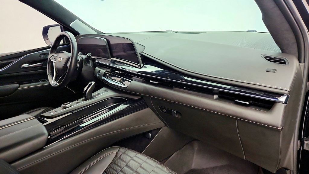 Used 2023 Cadillac Escalade V image 27