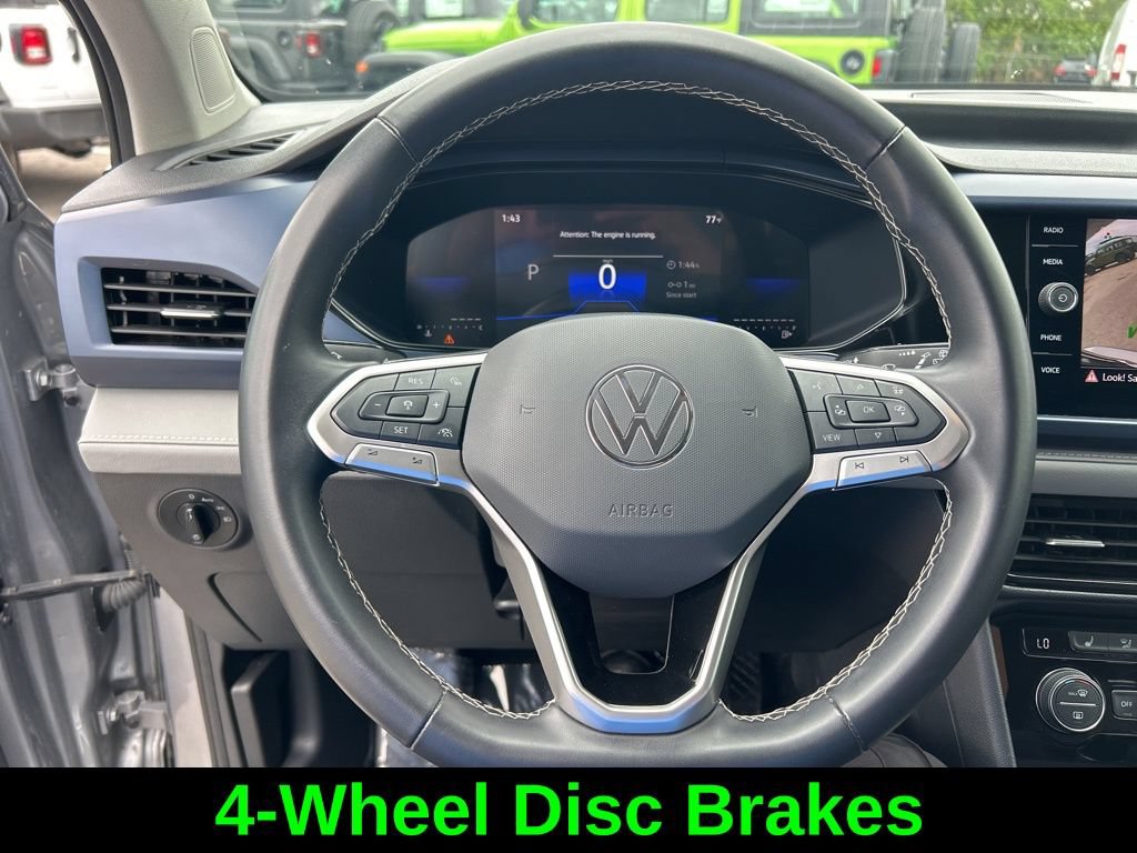 Used 2024 Volkswagen Taos SE FWD image 16