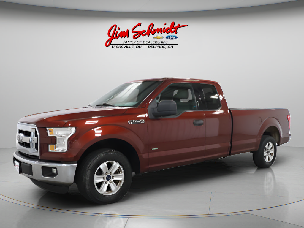 Used 2016 Ford F150 XLT w/ Trailer Tow Package RWD image 4