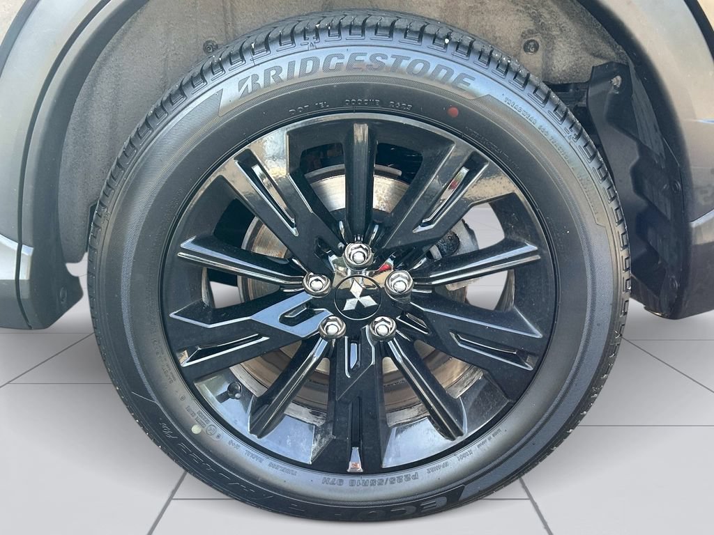 Used 2024 Mitsubishi Eclipse Cross LE AWD/4WD image 13