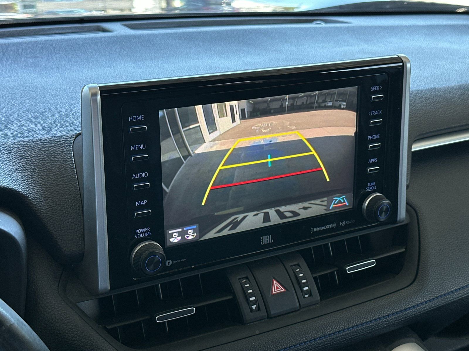 Used 2019 Toyota RAV4 XSE AWD/4WD image 18