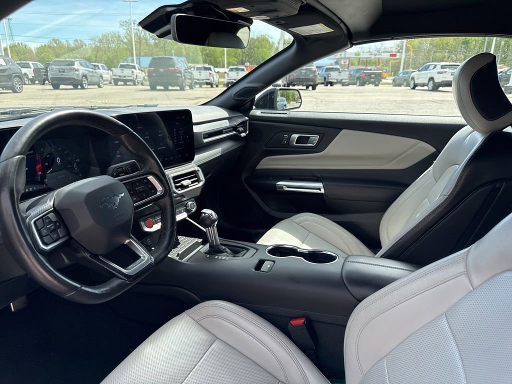 Used 2024 Ford Mustang Premium RWD image 41