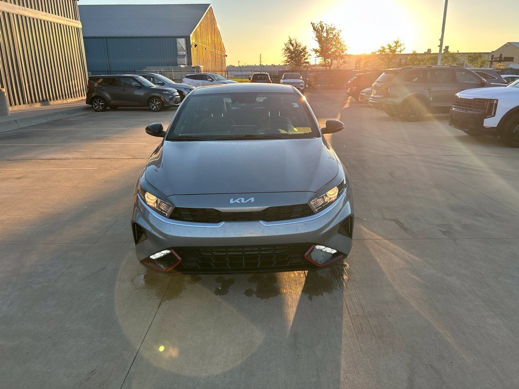Used 2023 Kia Forte GT-Line FWD image 5