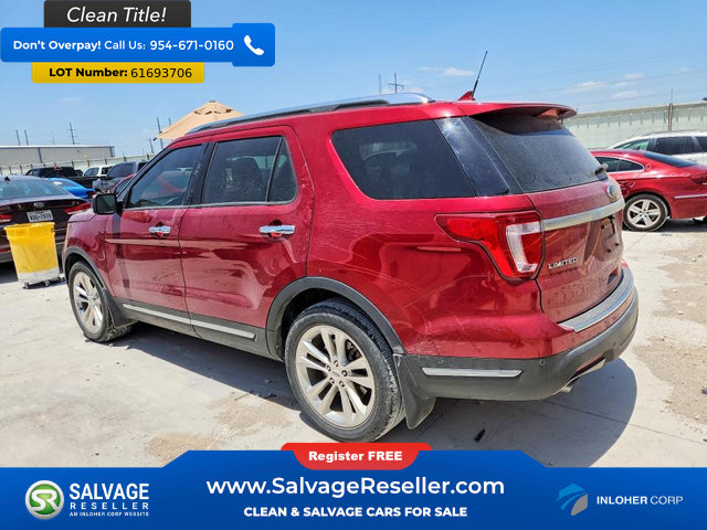 Used 2018 Ford Explorer Limited w/ Equipment Group 301A FWD image 3