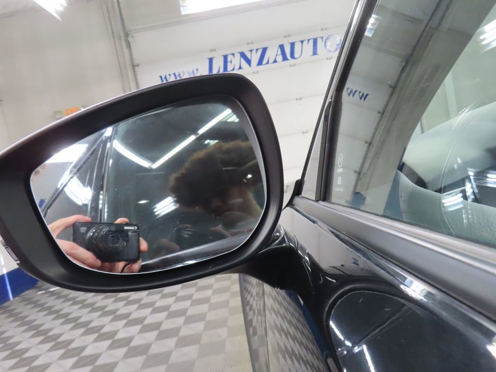Used 2024 MAZDA CX-90 Plug-In Hybrid w/ Premium Pkg image 51