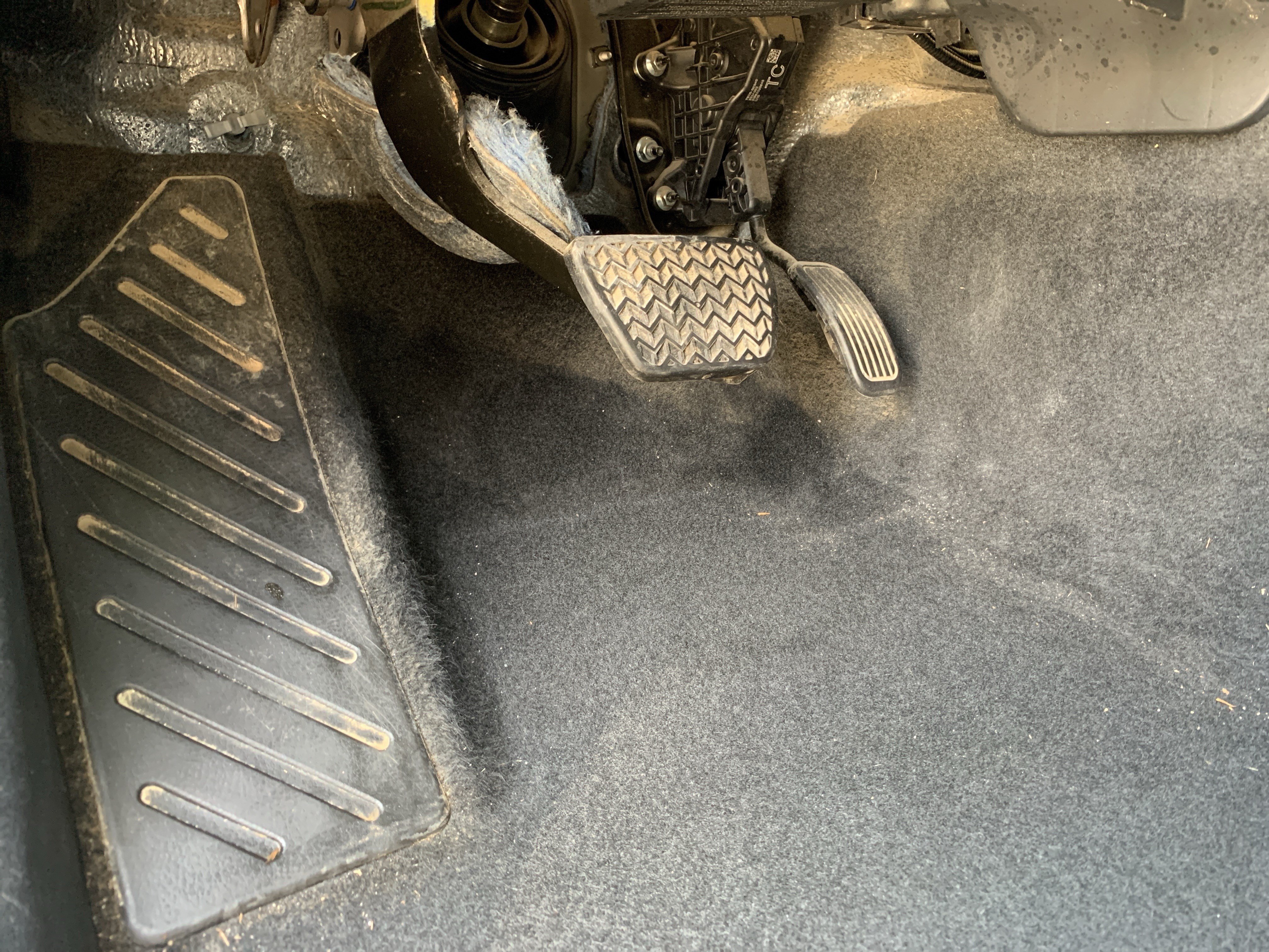 Used 2024 Toyota Tacoma TRD Off-Road AWD/4WD image 17
