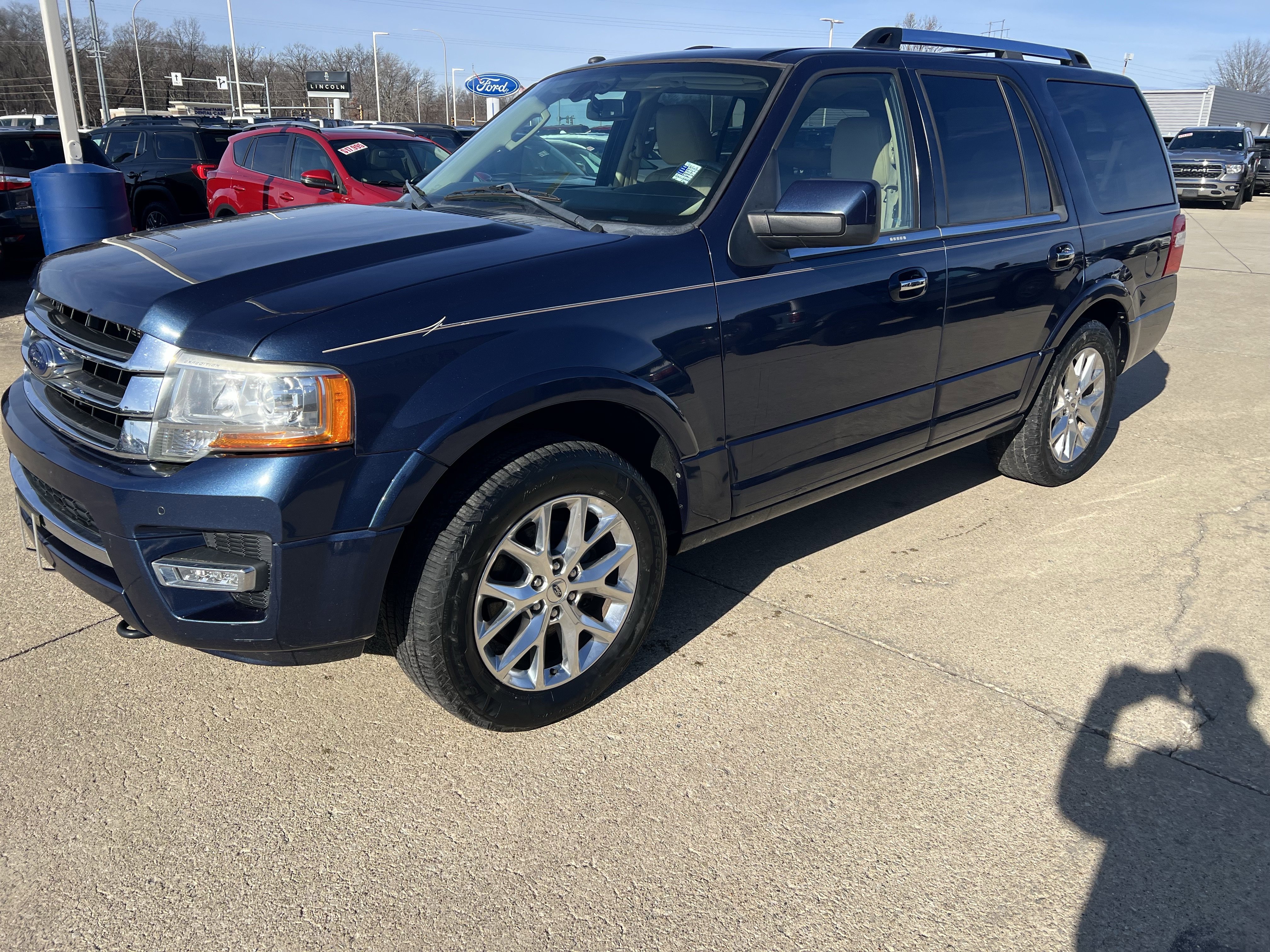 Used 2015 Ford Expedition Limited w/ Equipment Group 301A image 11