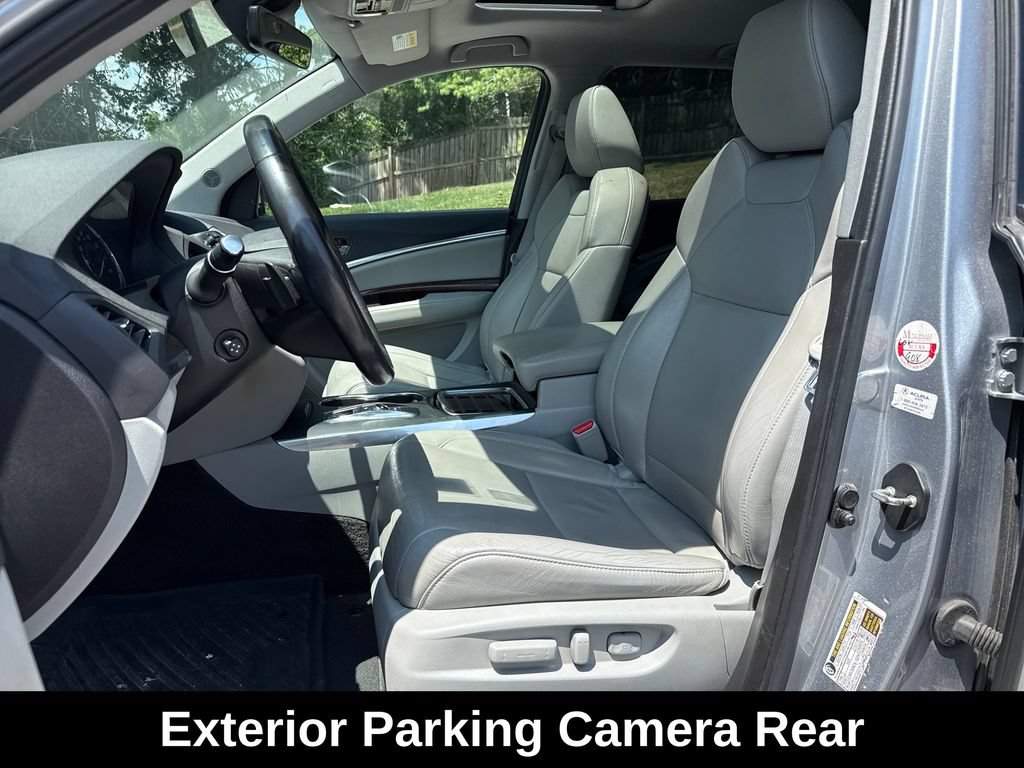 Used 2017 Acura MDX w/ Technology Package AWD/4WD image 11