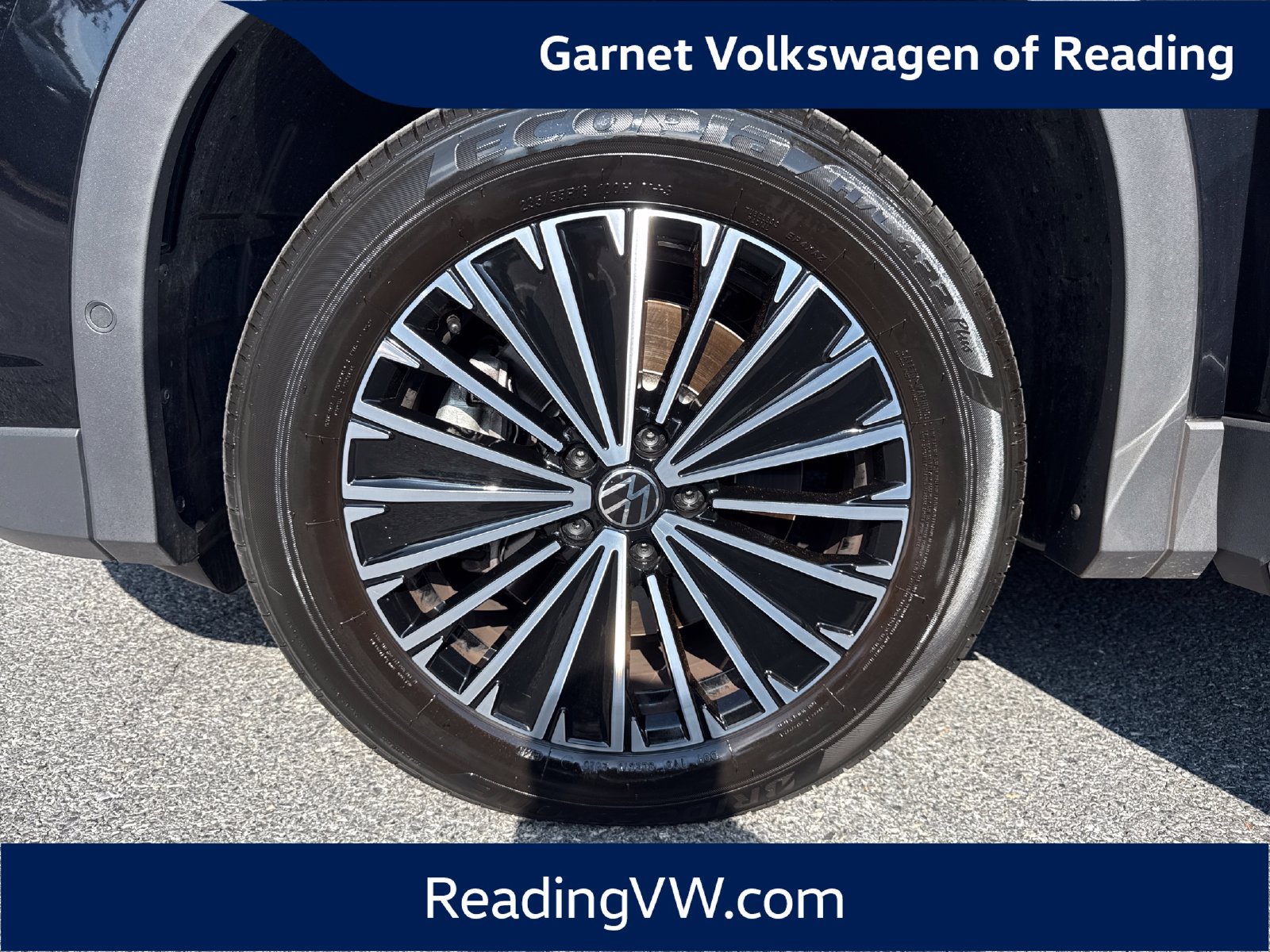 Certified 2025 Volkswagen Tiguan S AWD/4WD image 27