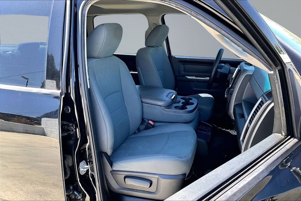 Used 2015 RAM 1500 Express AWD/4WD image 16