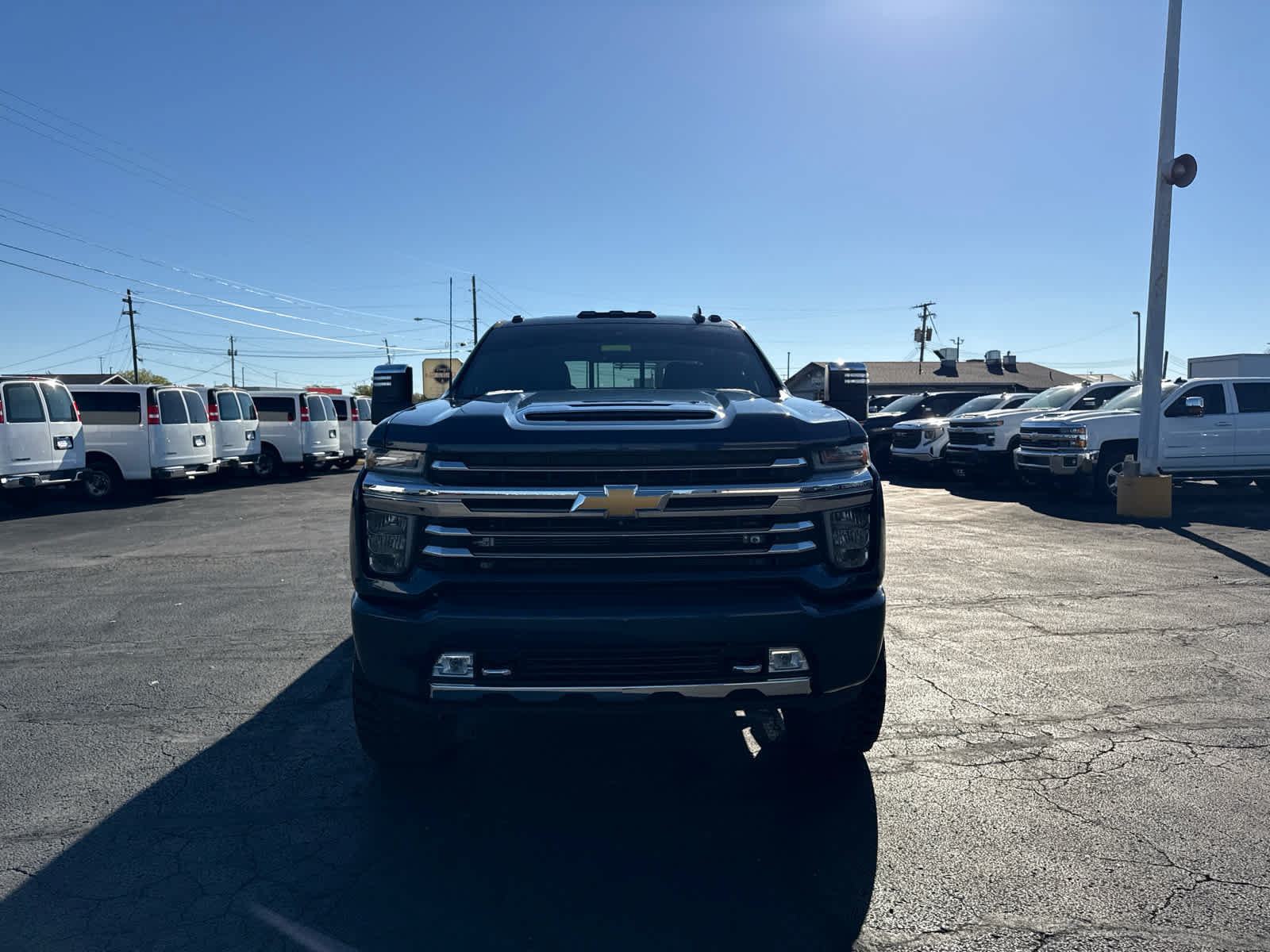 Certified 2020 Chevrolet Silverado 2500 High Country w/ Z71 Off-Road Package AWD/4WD image 8