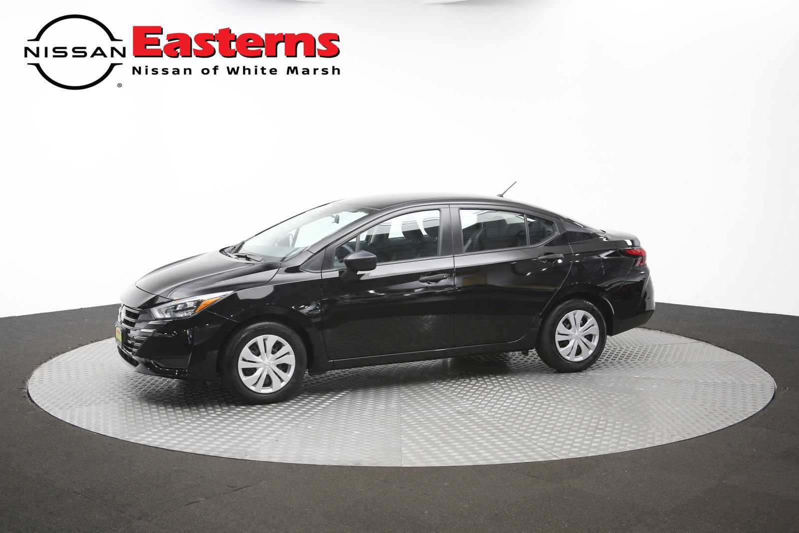 Used 2025 Nissan Versa S FWD image 56