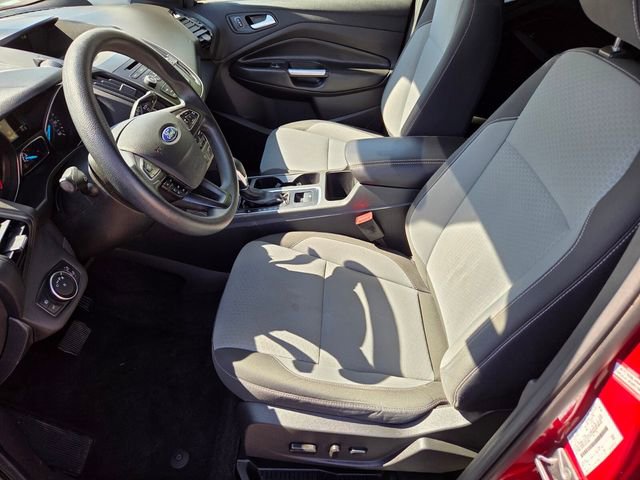 Used 2018 Ford Escape SE image 9