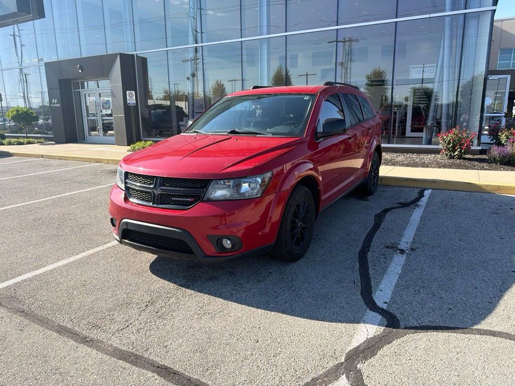Used 2019 Dodge Journey SE w/ Premium Group AWD/4WD image 1