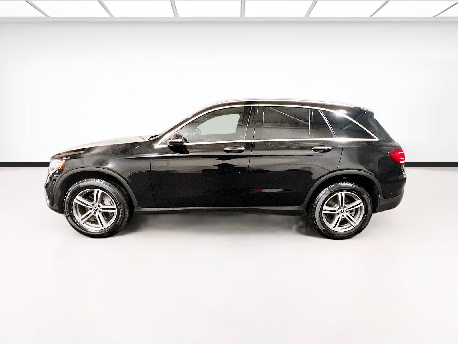 Used 2022 Mercedes-Benz GLC 300 4MATIC image 22