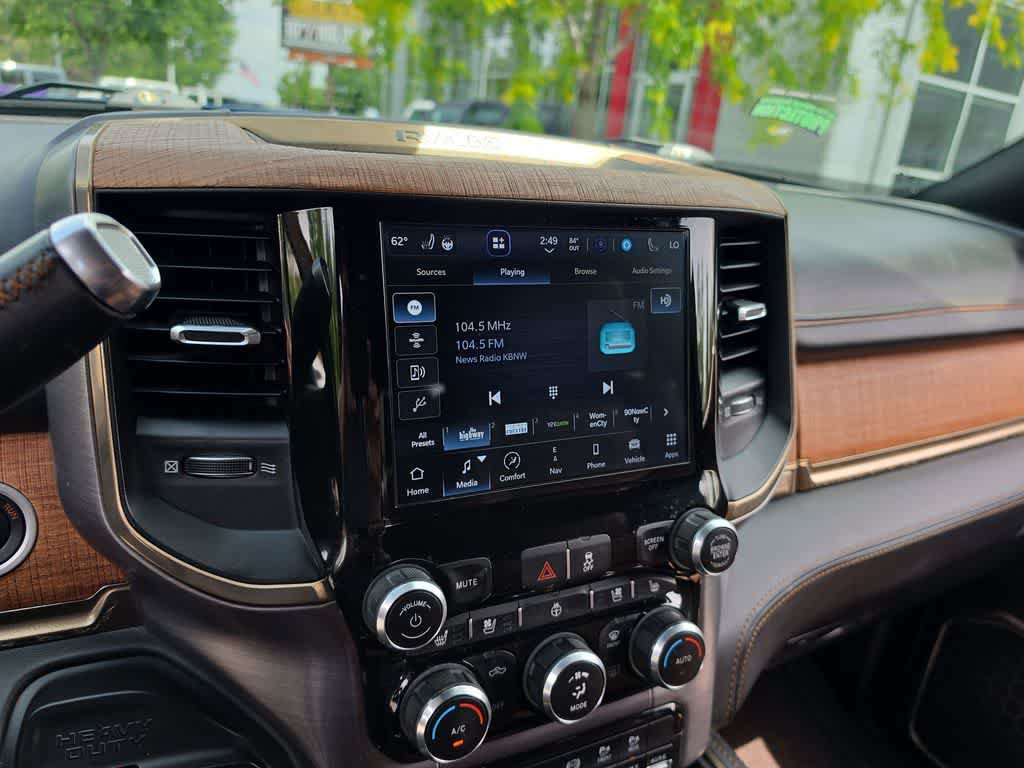 Used 2022 RAM 3500 Limited AWD/4WD image 16