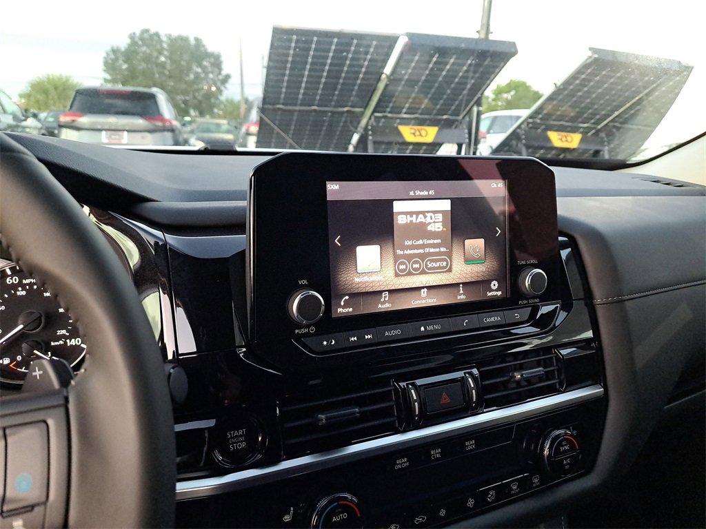 New 2025 Nissan Pathfinder SV w/ Cargo Package image 8