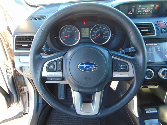 Used 2017 Subaru Forester 2.5i Premium w/ All-Weather Package image 15