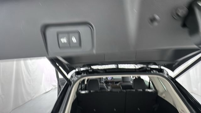 New 2026 Nissan Rogue SV AWD/4WD image 16