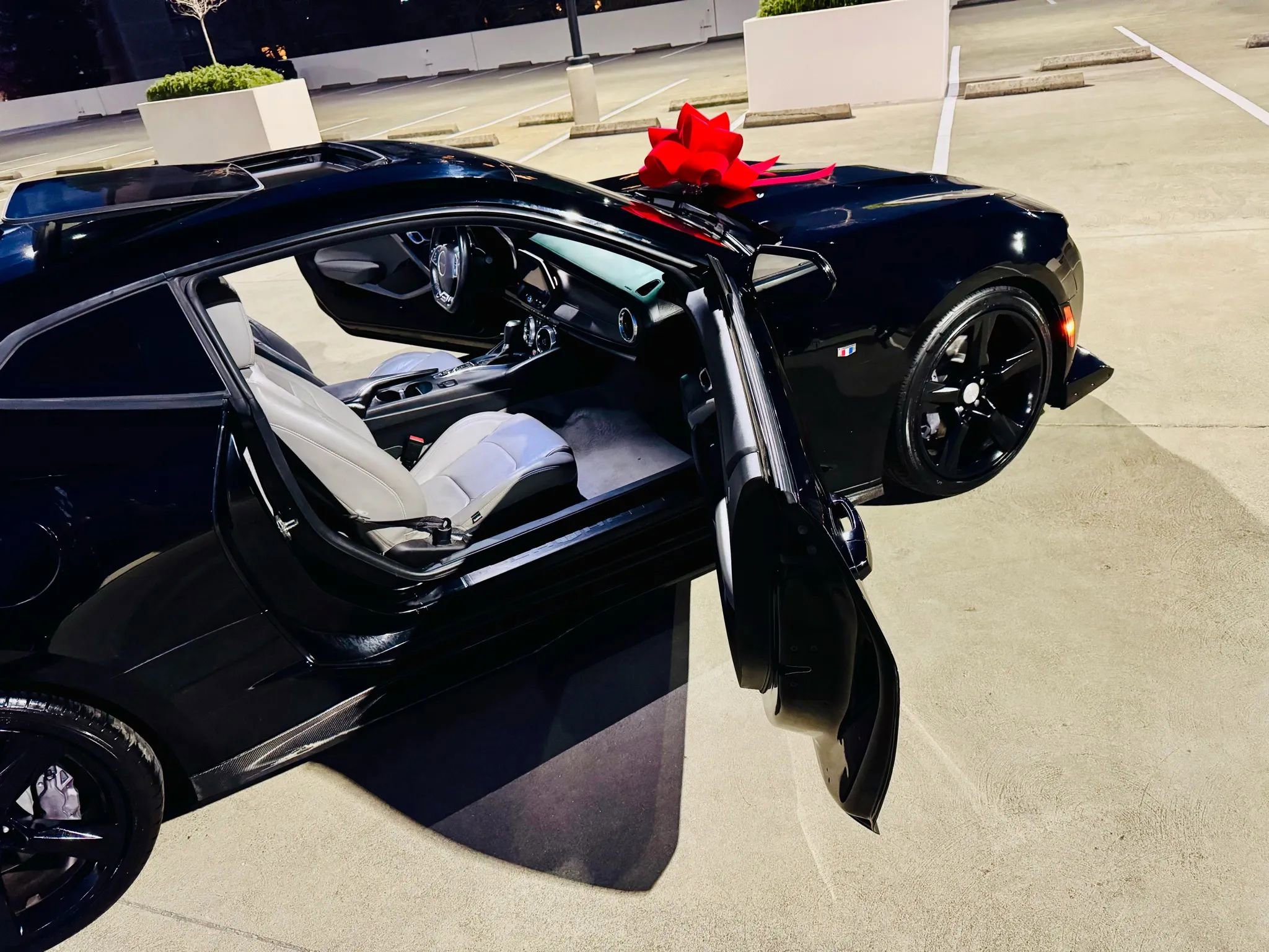 Used 2017 Chevrolet Camaro SS image 45