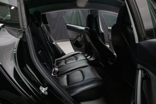 Used 2019 Tesla Model 3 Mid Range image 19